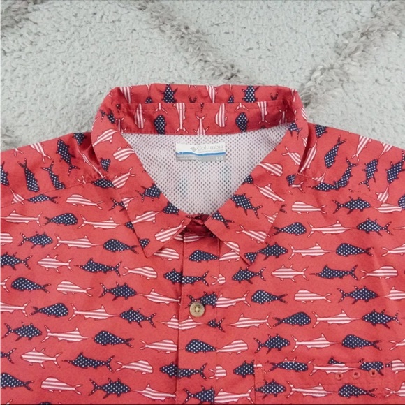Columbia PFG Button Up Shirt Mens Large Red USA flag Fish Print Vented Fishing - Picture 5 of 12